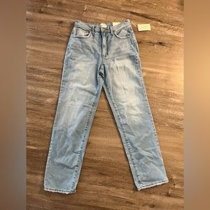 Universal thread 90s Straight Jeans